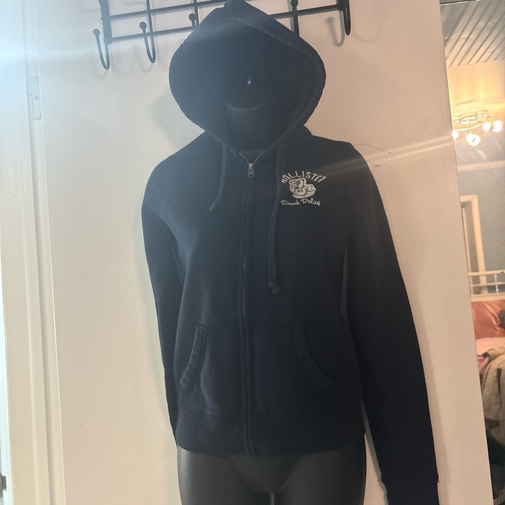 hollister zip up